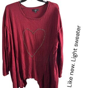 sz 30/32 light weight, soft beaded heart sweater
